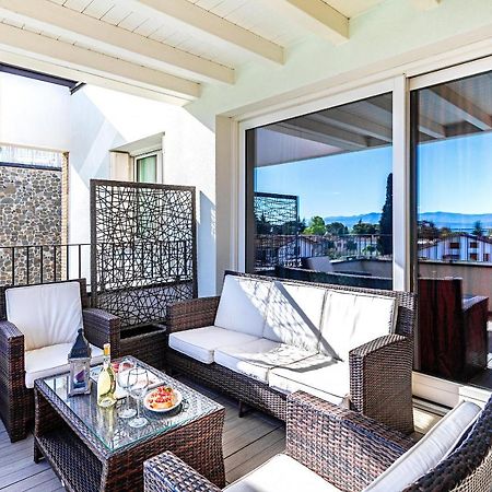 Warda C11 Apartment By Wonderful Italy Desenzano del Garda Exterior photo