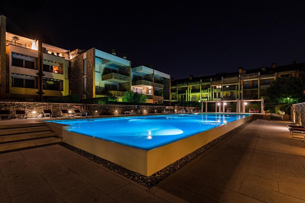 Warda C11 Apartment By Wonderful Italy Desenzano del Garda Exterior photo